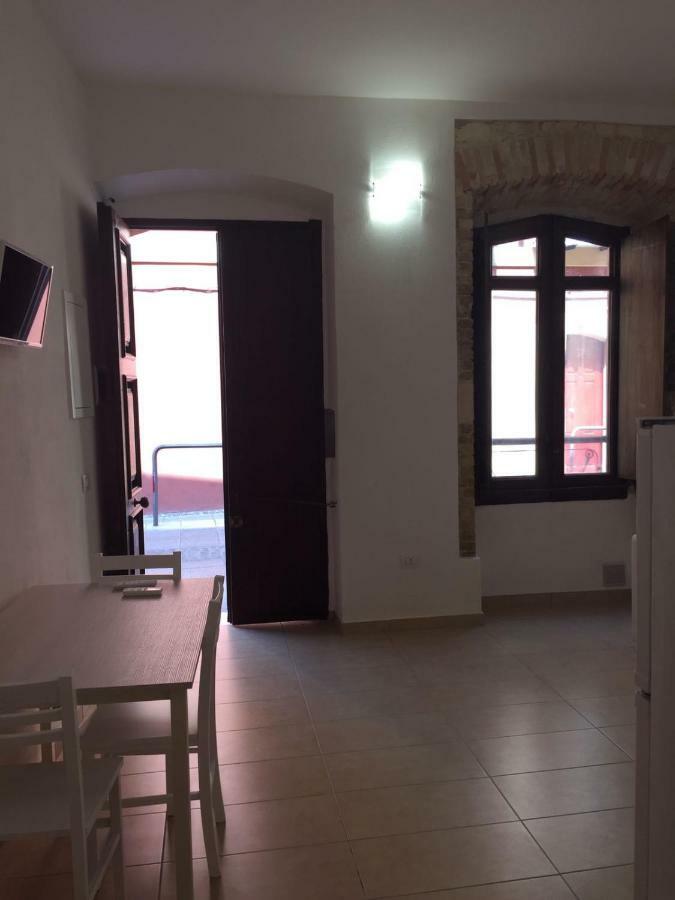 Ad Villanova San Giovanni Cagliari Exterior foto